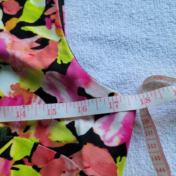 Chetta B  Sleeveless Flowered Dress Size 6 Black with pink, yellow, green, white - Picture 9 of 12